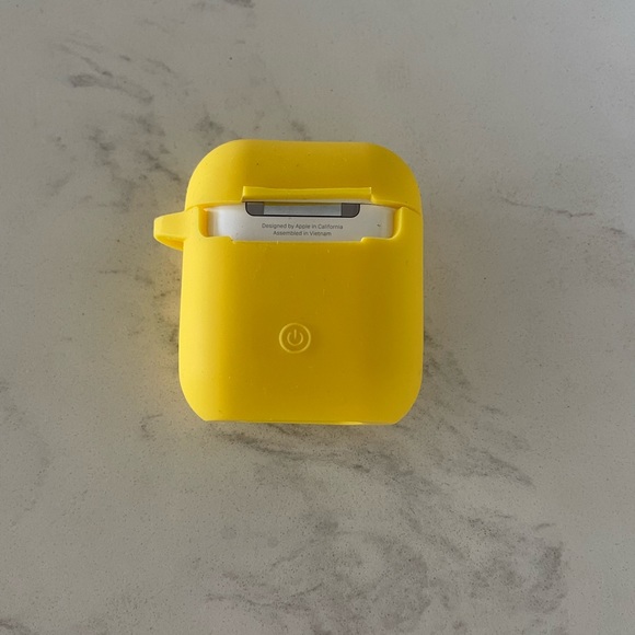 TWO PACK SILICONE FRENCH FRY YELLOW  AIRPODS CASE - Picture 8 of 9